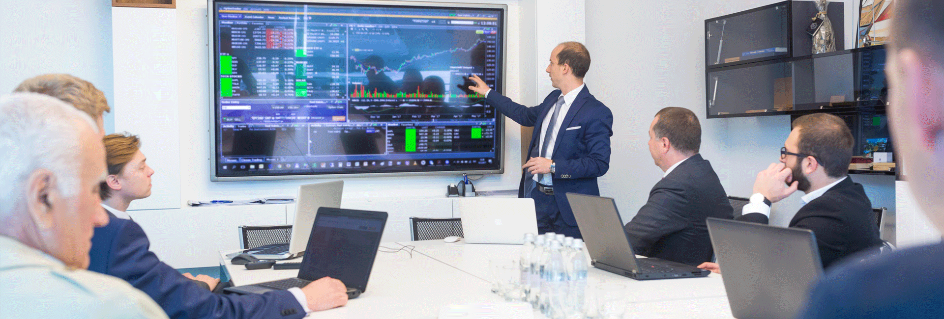 多会议室集群会务综合管理解决方案